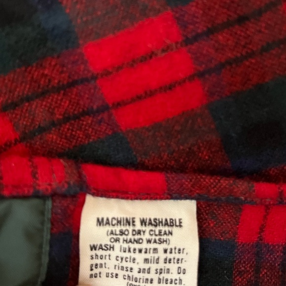 60's Pendleton Red & Green Plaid Wool Button Up Shirt - Picture 7 of 10